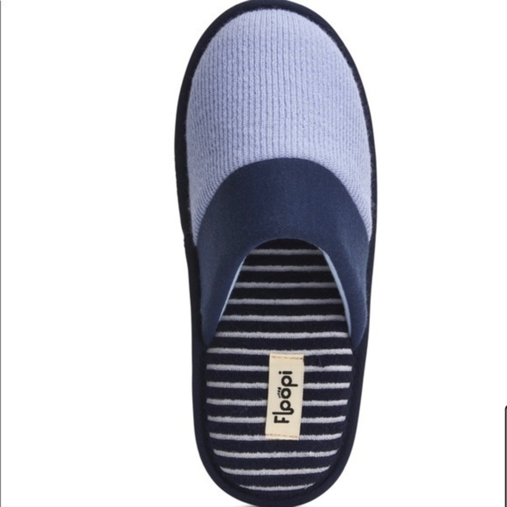 Floopi Memory Foam Slippers - Picture 3 of 9